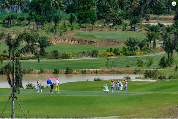 Parichat International Golf Links