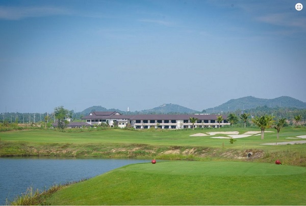 Parichat International Golf Links